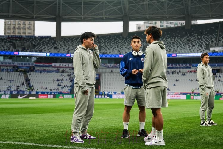 全运会笼式足球激战正酣 群体司领导赴赛区观战 全运会笼式足球激战正酣 群体司领导赴赛区观战